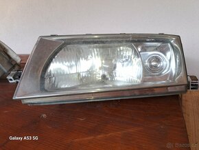 Přední světla škoda octavie1 - 2