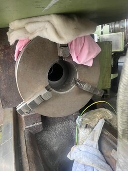 Soustruh TOS SUS 63H/2000 – oběžný 655 mm - 2