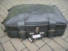 Různé kufry - 2