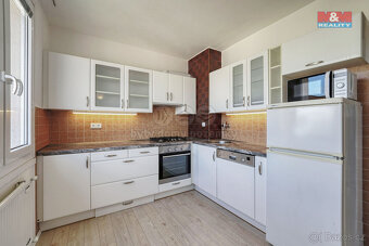Pronájem bytu 4+1, 80 m², Plzeň, ul. Sokolovská - 2