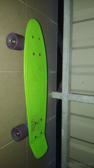 Fialovo zelený pennyboard - 2