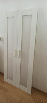 Dveře (lítačky). - 2