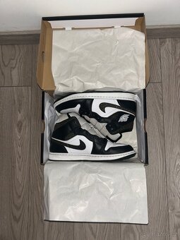 Nike Air Jordan 1 Mid SE Panda Elephant - 2