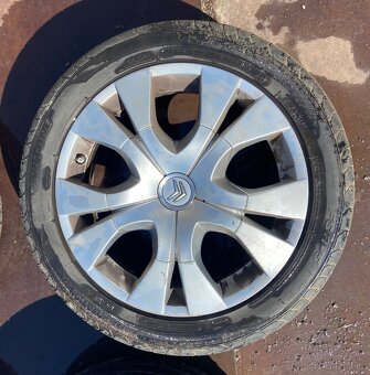 Alu kola 215/50 R17 - 2