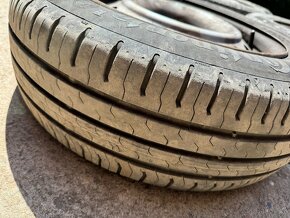 Disky Nissan 15 4x114.3 s pneu 195/60 R15 - 2
