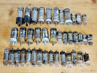 Staré elektronky, 39 ks, CENA ZA VŠE - 2