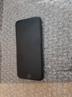 Iphone SE - 2