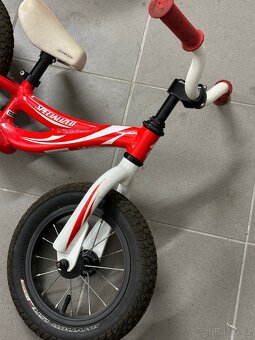 Odrážedlo Specialized - 2
