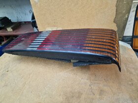 Zadní světlo ford escort mk3? mk4? - 2