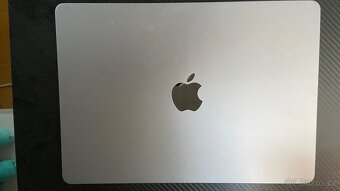 MacBook Air 13,6 M3 8/256gb space grey 2024 - 2