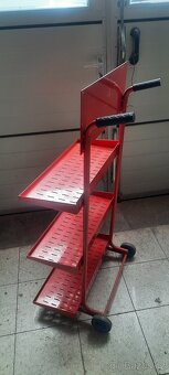 Stojan na autobaterie - 2