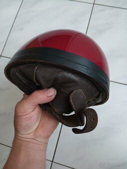Stará helma - 2
