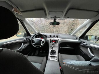 Ford s-max 2.0i 107kw - 2