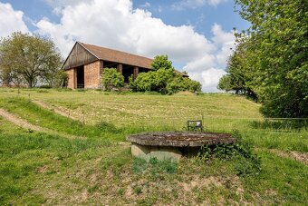 Prodej zemědělská usedlost 883 m2, pozemek 6 835 m2 - Velká  - 2