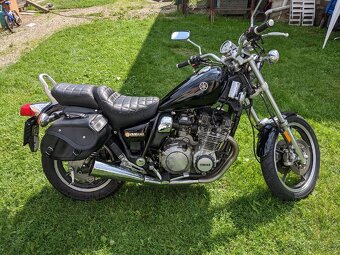 Yamaha XJ 700 Maxim - 2