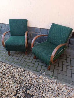 Křesla Halabala po celkové renovaci - 2