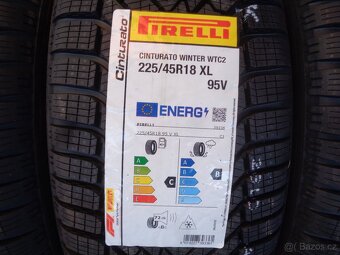 Zimní pneu 225/45/18 Pirelli - NOVÉ - 2
