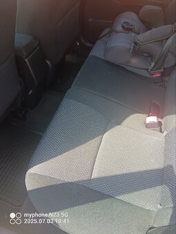 Toyota Auris - 2