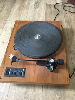Gramofon Tesla NC 452 - 2