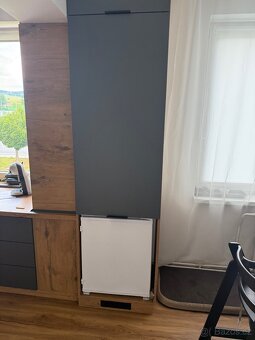 Vestavěná lednice beko - 2