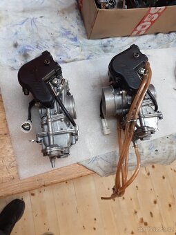 Keihin FCR MX 37 - 2