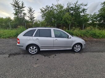 ŠKODA FABIA 1- 1.4 16v 59KW - Sportline,Tažné - 2