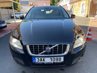 Prodám Volvo V70 2,0i ČR nové, nehavarované - 2