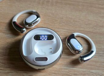 Bluetooth sluchátka s uchycením za uši - 2
