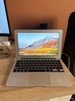 Macbook Air 2011 - 2
