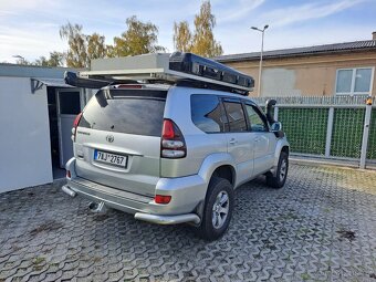 Toyota land Cruise 120 - 2