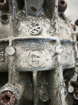 VW Touareg  2.5 TDI 6stupňová manuální převodovka - 2