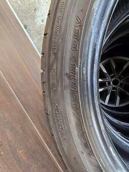 Prodám letni pneu Hankook 225/45 R18 - 2