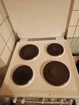 Prodám kombinovaný sporák. - 2