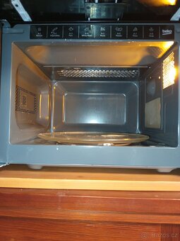 Mikrovlnná trouba Beko - 2