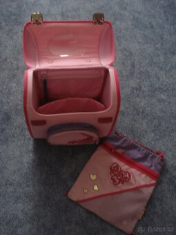 Dívčí školní aktovka zn. STEP BY STEP - 2