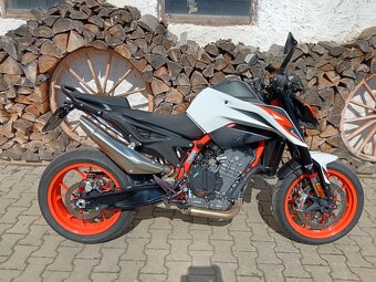 KTM DUKE 890 R - 2