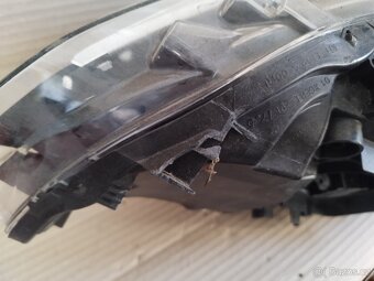 BMW M2 světla 8738686 8738685 - 2