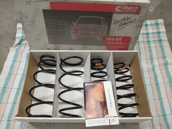 Originál set pružin Toyota Yaris - 2