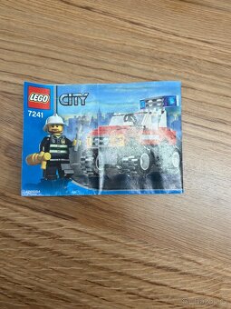 Prodám LEGO City 7241 – Fire Car. - 2