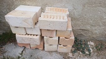 Cihly z akumulačních kamen - 2