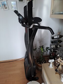 Běžecký el.pás Clarfit - 2