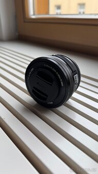 Setový objektiv Sony E PZ 16-50mm 3.5-5.6 OSS - 2