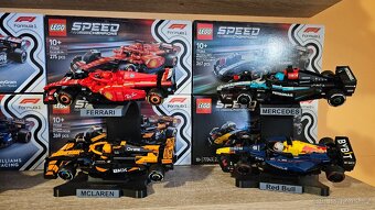 Stojan na Lego Speed Champions - 2