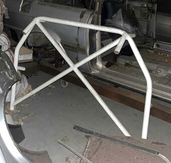 Ochranný rám Audi 200 - 2