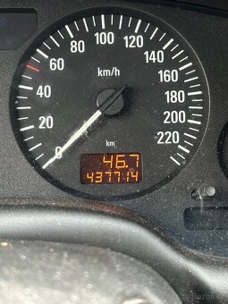 Opel Astra caravan G - 2