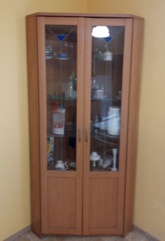 Rohový skleník s osvětlením. - 2