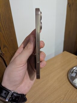 iPhone 16pro/128GB Gold - 2