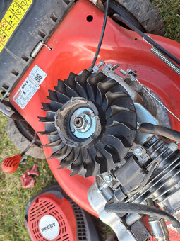 Benzínová sekačka Hecht 546 C - 2