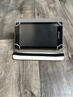 Tablet lenovo - 2