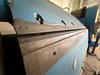 Ohýbačka plechů Metal Pres XON 2000/6C (9401) - 2